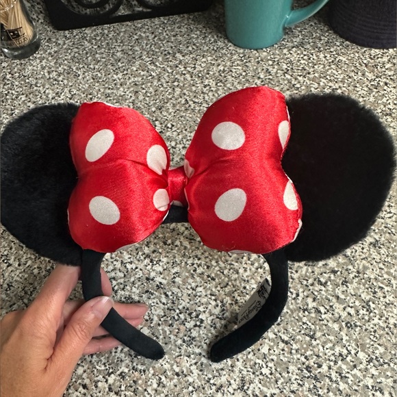 Disney Parks Minnie Mouse ears headband - Picture 4 of 4
